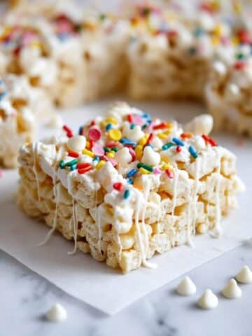 Homemade Funfetti Marshmallow Popcorn Treats Recipe