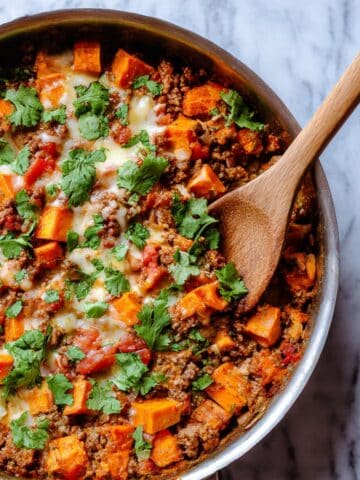 Southwest Ground Beef and Sweet Potato Skillet Recipe