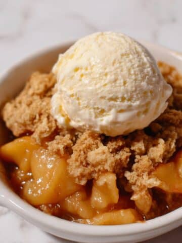 Single-Serving Apple Crumble with Vanilla Ice Cream Recipe