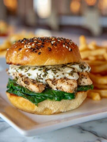 White Cheddar and Spinach Chicken Burgers Recipe