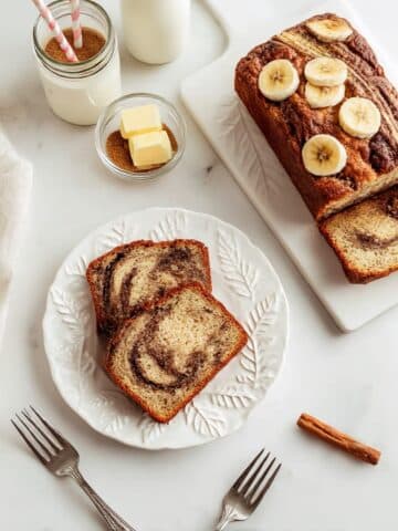 Cinnamon Swirled Banana Bread Recipe