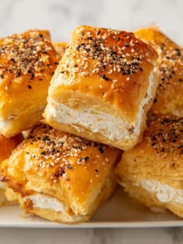 Turkey Sliders with Dijon Mustard and Everything Bagel Seasoning Recipe