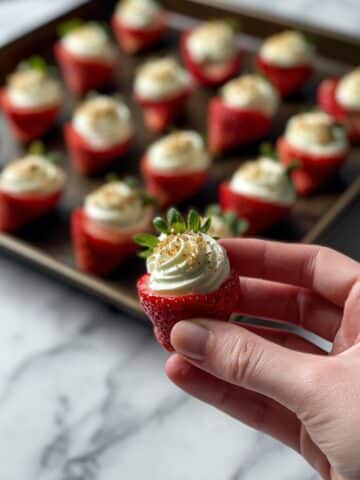 Deviled Strawberries with Cream Cheese and Graham Cracker Topping Recipe