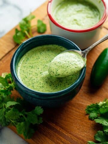 Aji Verde (Spicy Peruvian Green Sauce) Recipe
