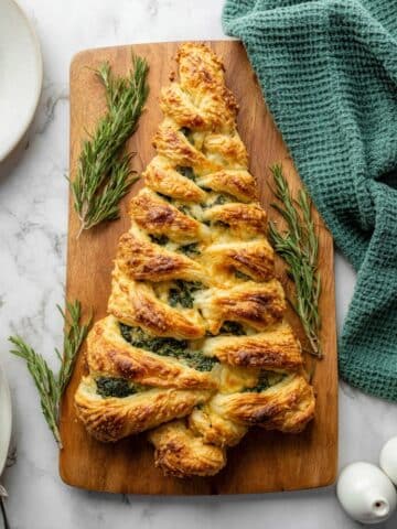 Spinach Puff Pastry Christmas Tree Recipe