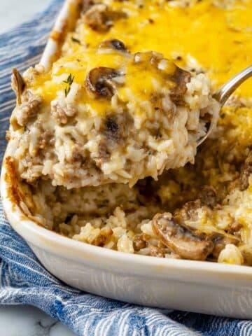 Cheesy Ground Beef and Rice Casserole Recipe