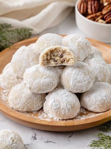 Vegan Snowball Cookies Recipe