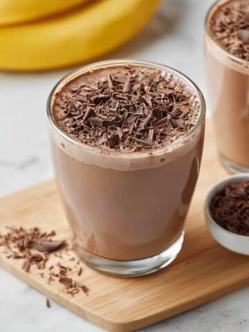 Coffee Smoothie with Banana, Peanut Butter, and Cocoa Recipe