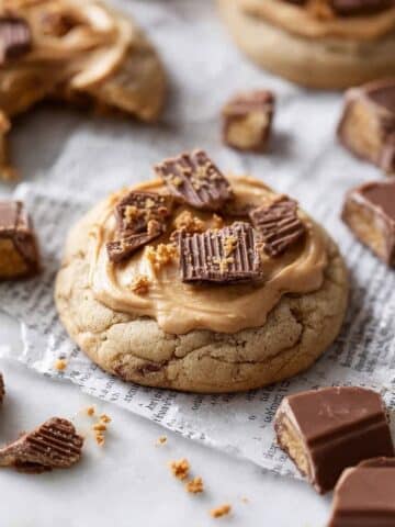 Crumbl Reese's Peanut Butter Cup Cookies Recipe