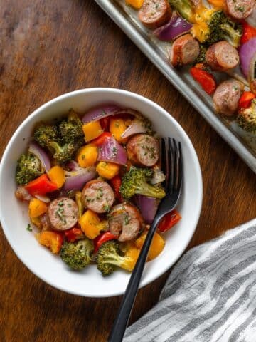 Easy Chicken Sausage and Veggies Sheet Pan Recipe