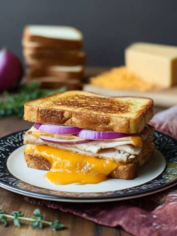 BBQ Chicken Grilled Cheese Sandwich Recipe
